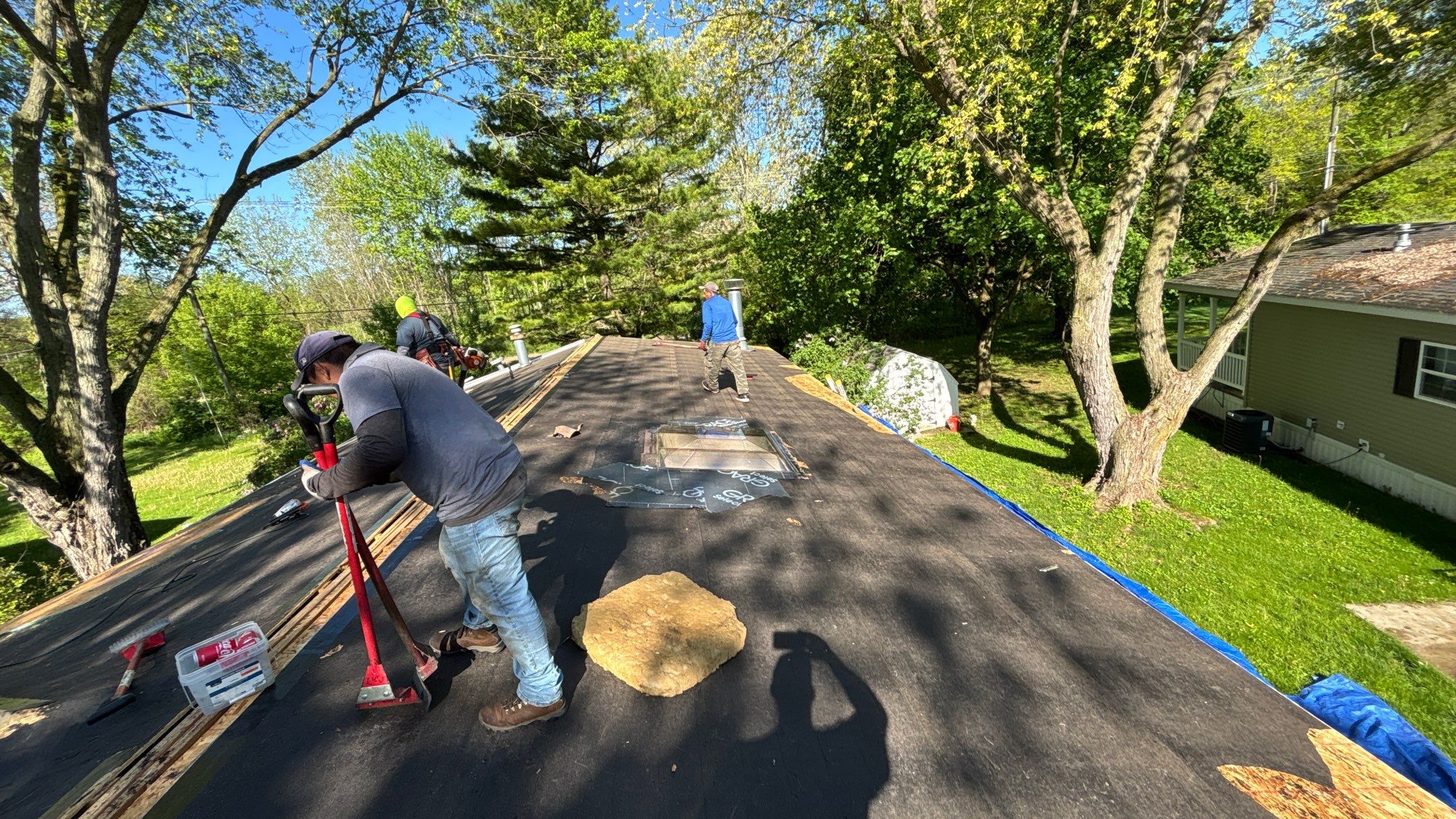 Roof Replacement using Owens Corning Brownwood by 180 Contractors