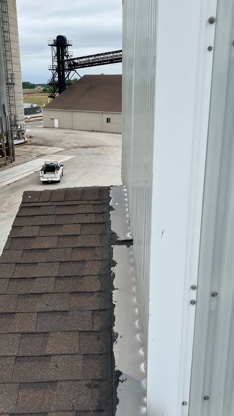 Commercial Roofing Installation using Duration Series Shingles - Chateau Green  by RoofX 