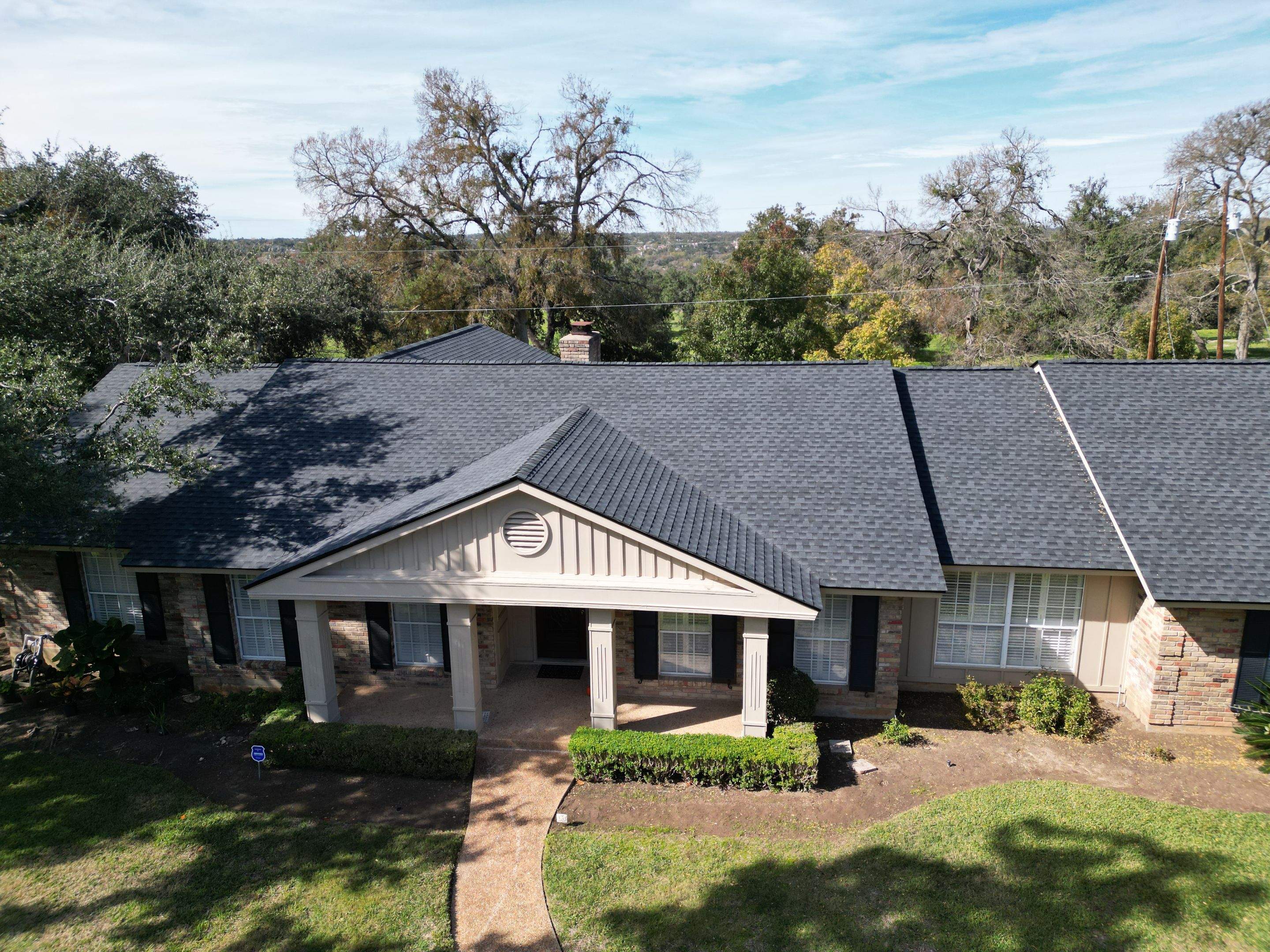 Charcoal - GAF Timberline HDZ by RoofsOnly.com