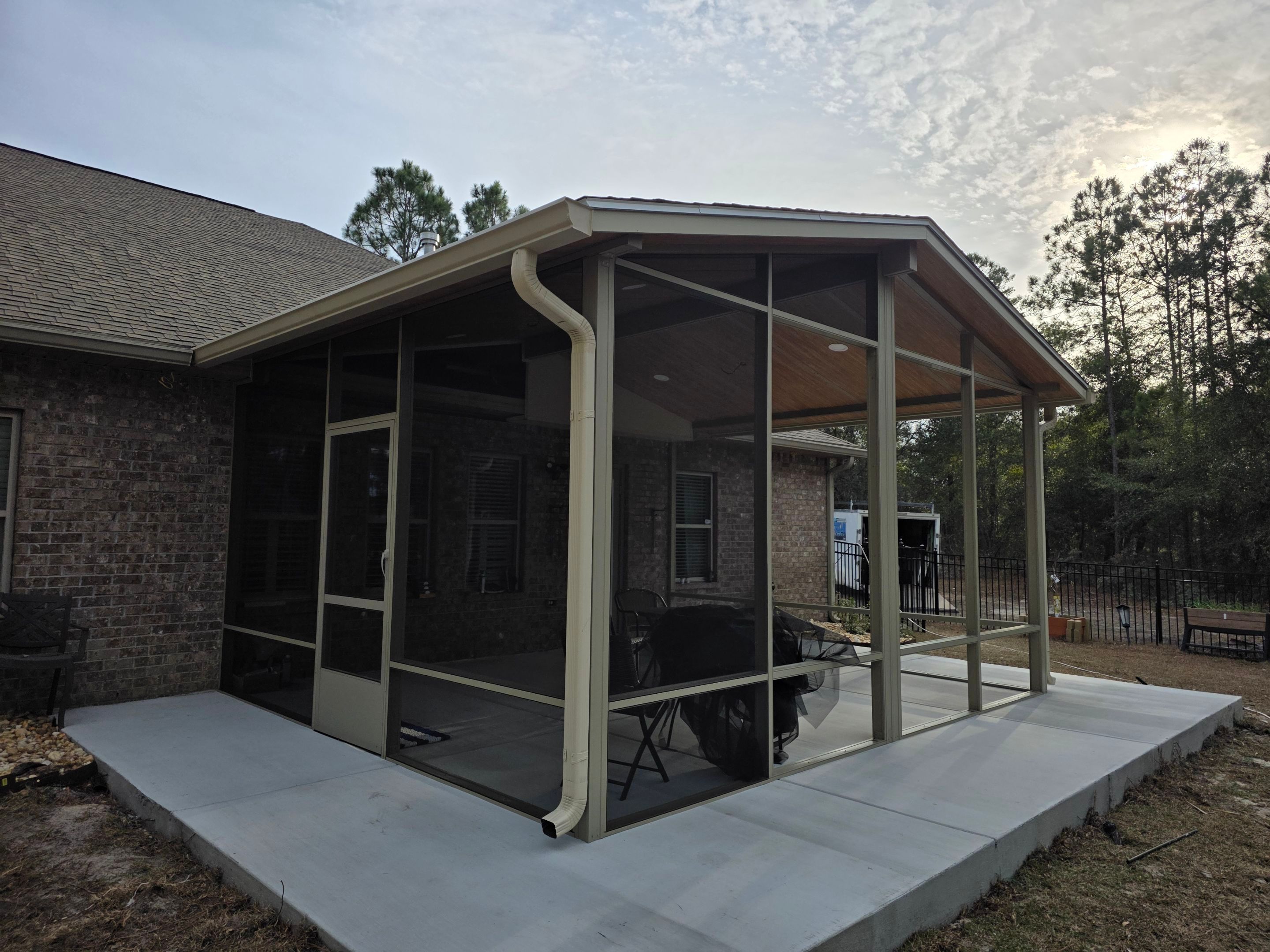 Steelwood Cathedral Screen Room by Titan Sunrooms