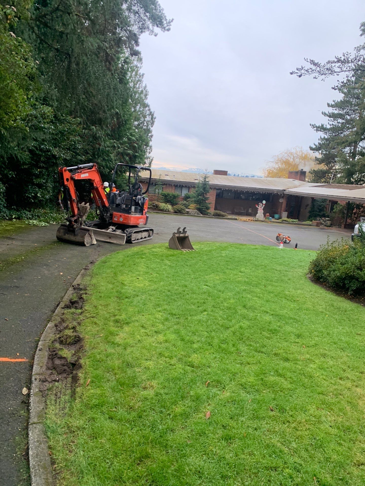 Asphalt Patch Repair | Bellevue  by Jireh Asphalt & Concrete Inc 