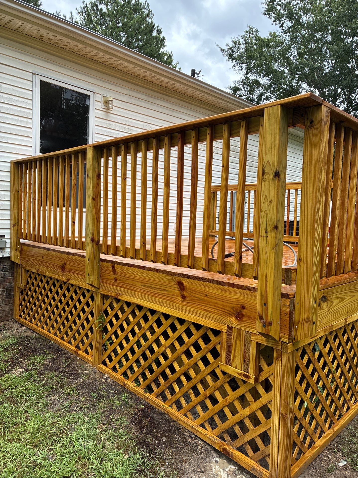 Deck using Wood Sealant by DuraSeal