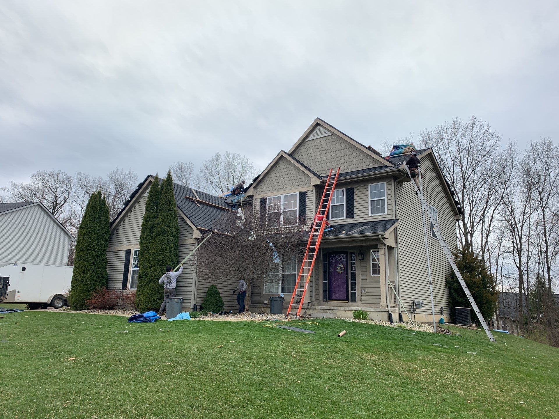 Roof Replacement using CertainTeed Landmark by 180 Contractors