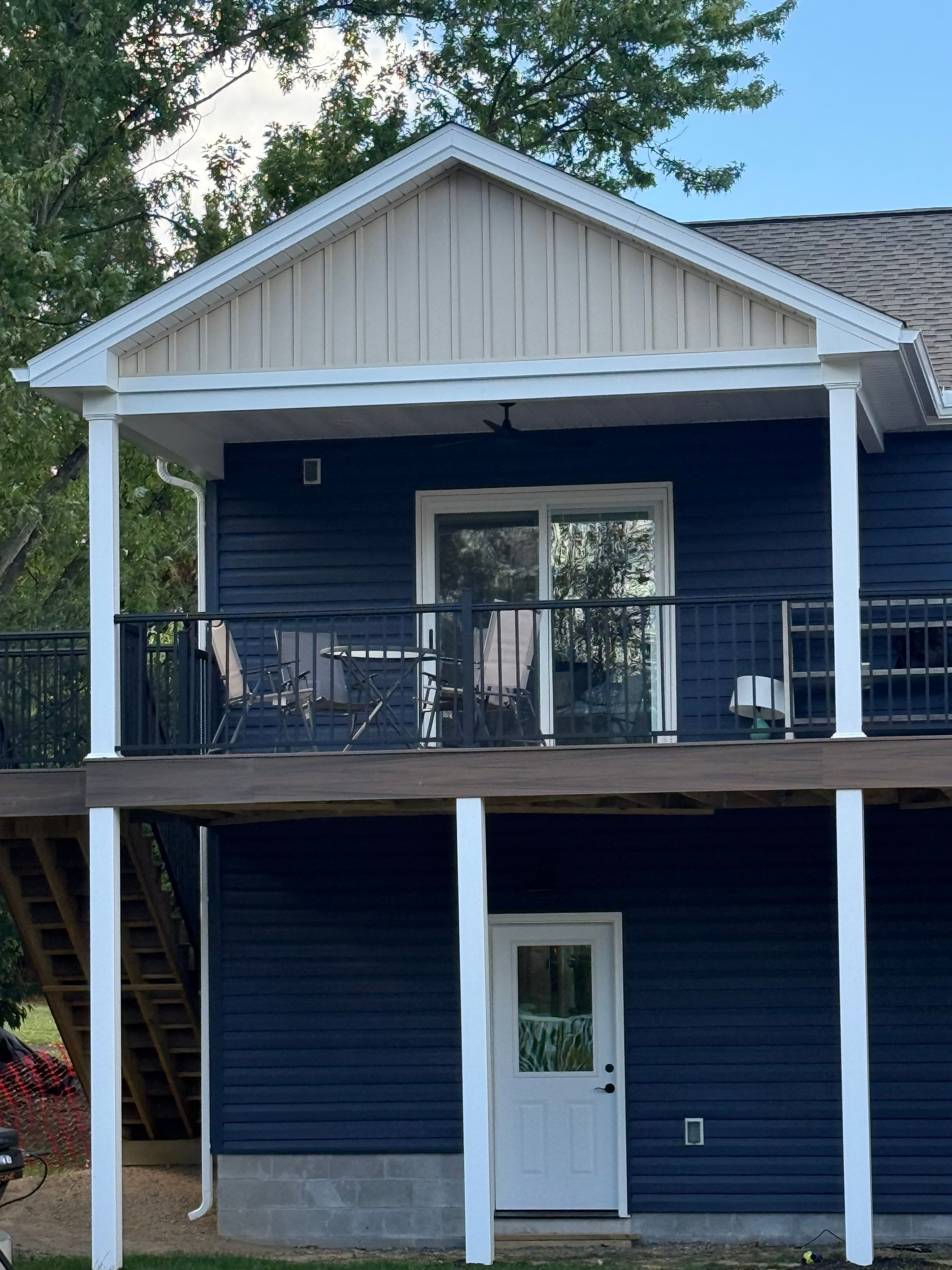 Two-Story Residential Addition and New Garage in Hummelstown
