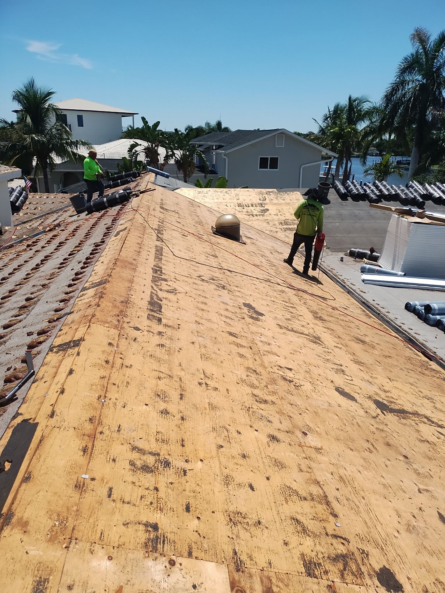 Project in St. Petersburg 33704 by Mitchell Roofing Company LLC 