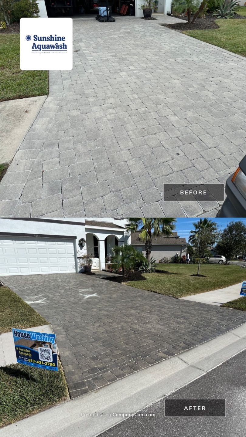 2-Story House Wash & Paver Driveway Cleaning in Trevesta Community, Palmetto, FL | Sunshine AquaWash by Sunshine AquaWash