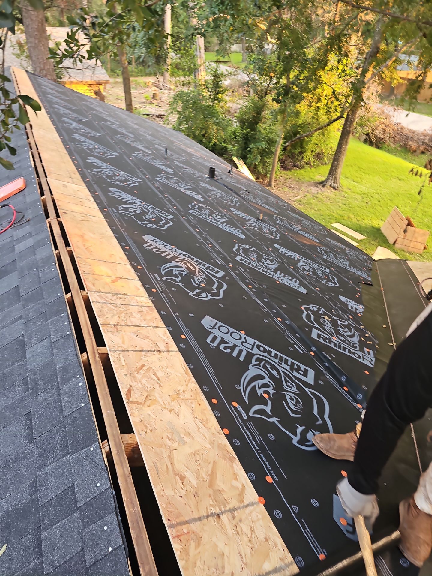 Residential Roofing Installation using Owen's Corning Duration (Lifetime) Shingles by Roof Repair Company