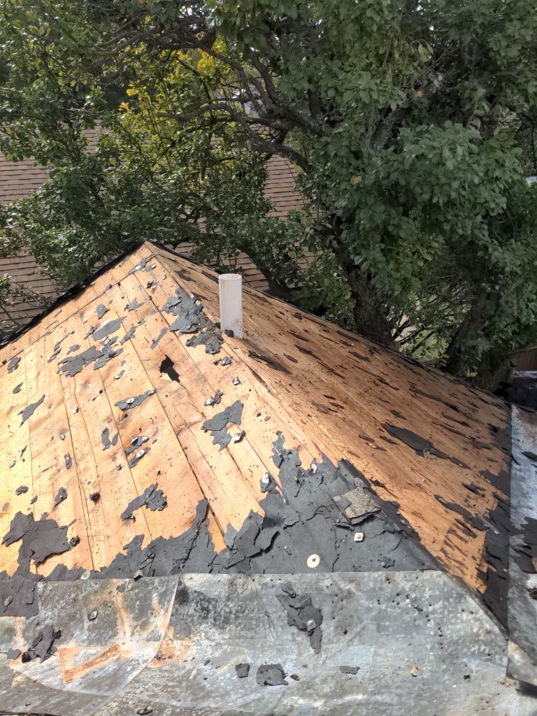 Roof Replacement in Central Fort Worth by Blackforest Roofing
