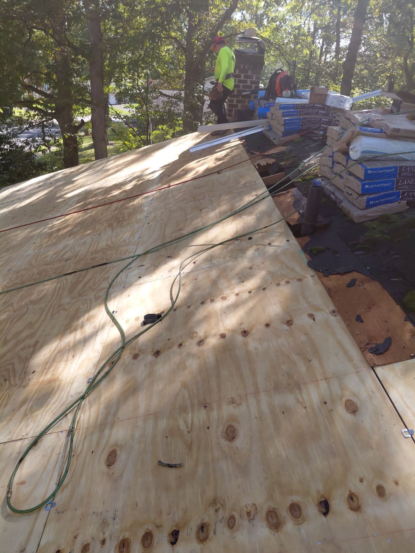 Springfield : Residential Roof Replacement with CertainTeed Landmark Pro in Max Weathered Wood  by RM Banning, Inc.