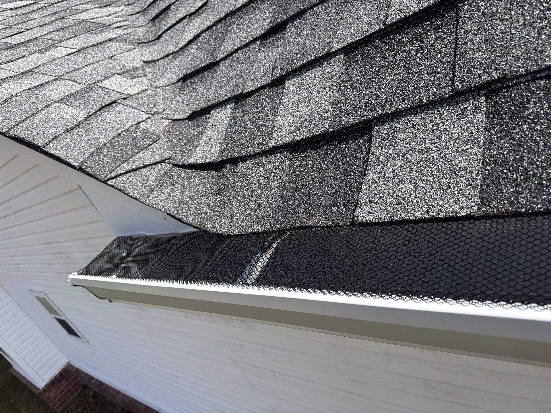 Residential Gutter Replacement - Umpire, AR by Hostetler Roofing