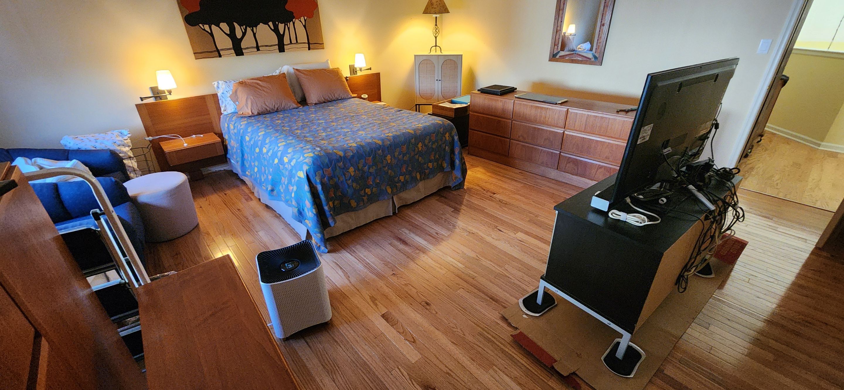 Prefinished 2 1/4 Red Oak Install w/ Carpet Removal by Footprints Floors Morristown