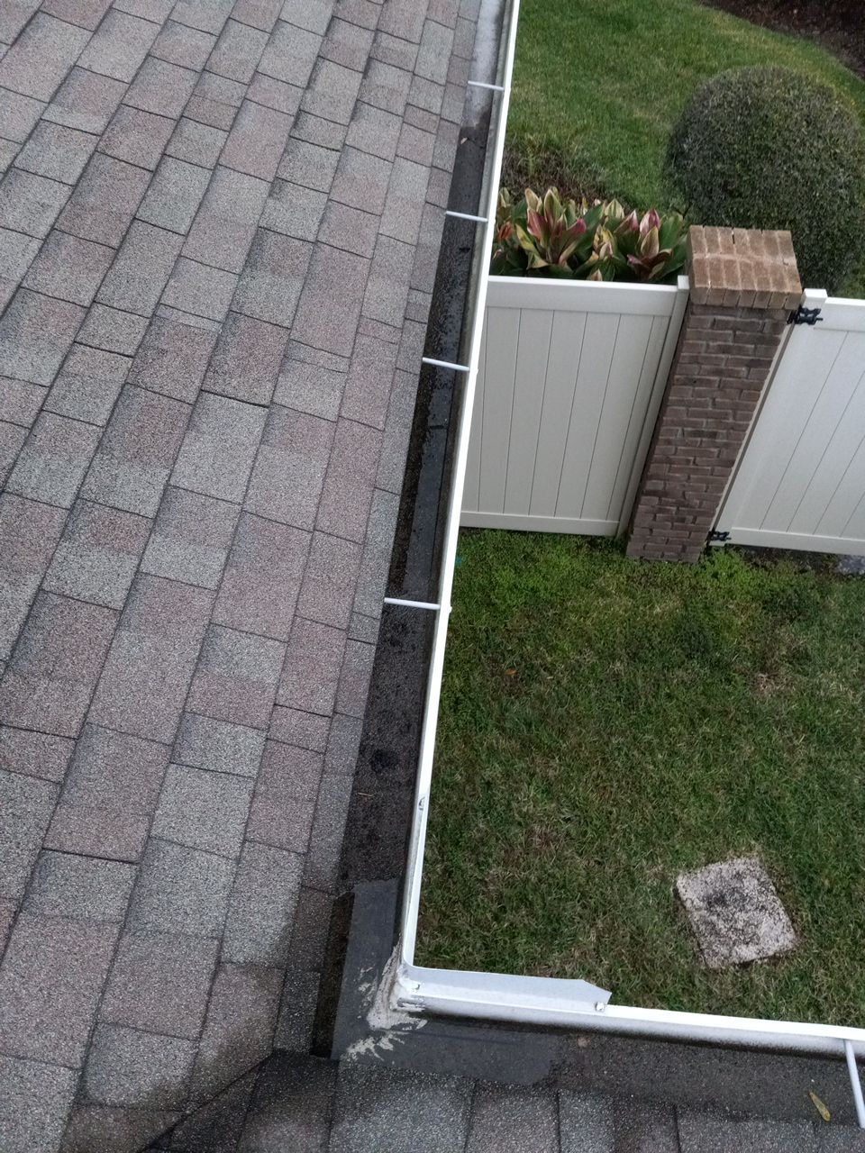 Residential Roofing Installation using GAF Timberline HDZ by Stay Dry Roofing 