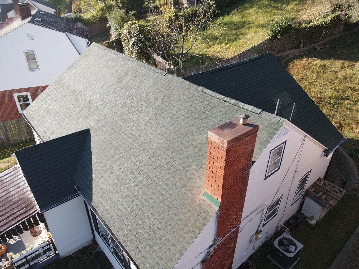 Residential Roofing Installation using GAF Timberline HDZ Hunter Green by Rainstoppers Roofing