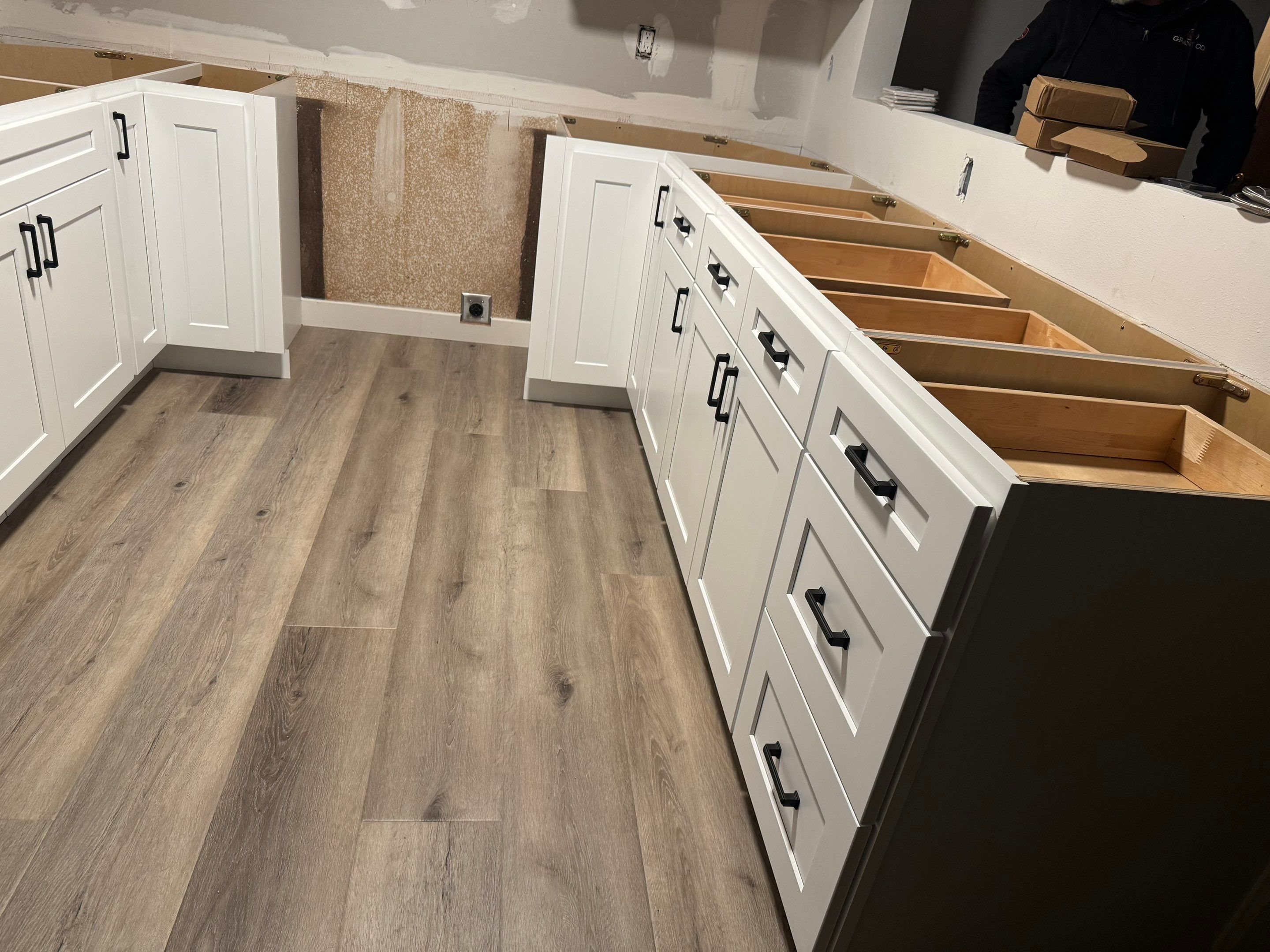 Kitchen Remodeling by Handyman State LLC