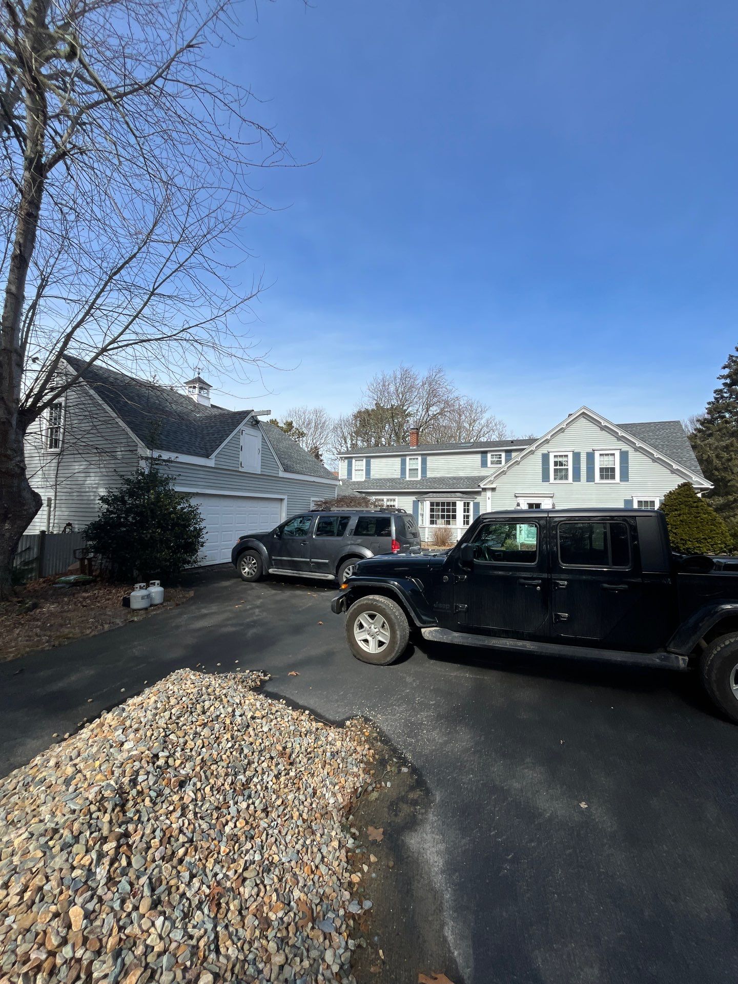 Lewis Bay Builders featured photo.