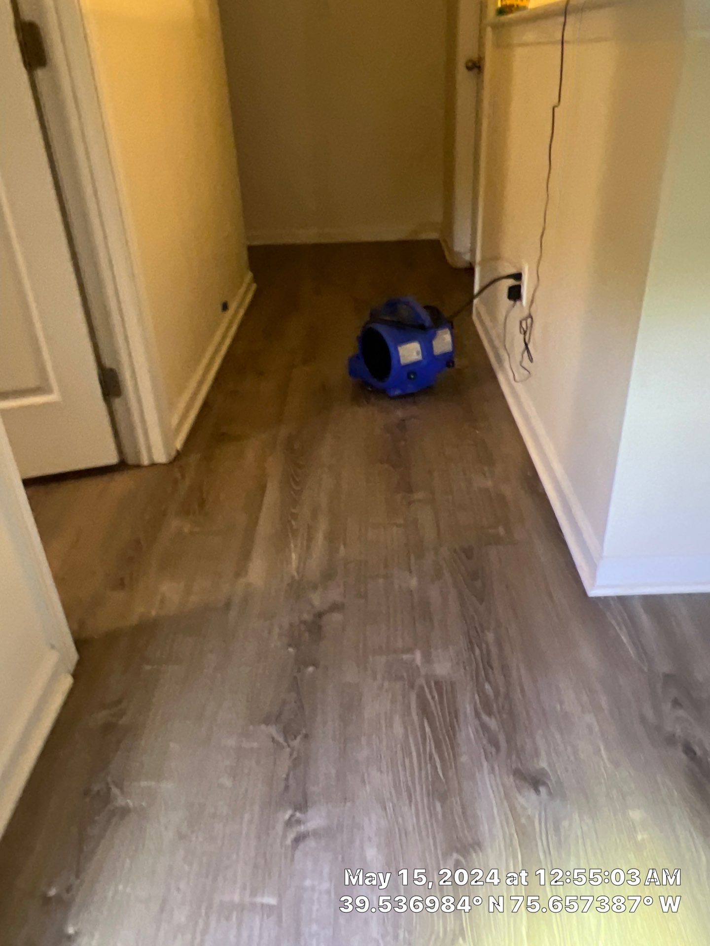 After Hours Emergency Water Extraction and Restoration in Middletown, Delaware by Healthy Home Solutions