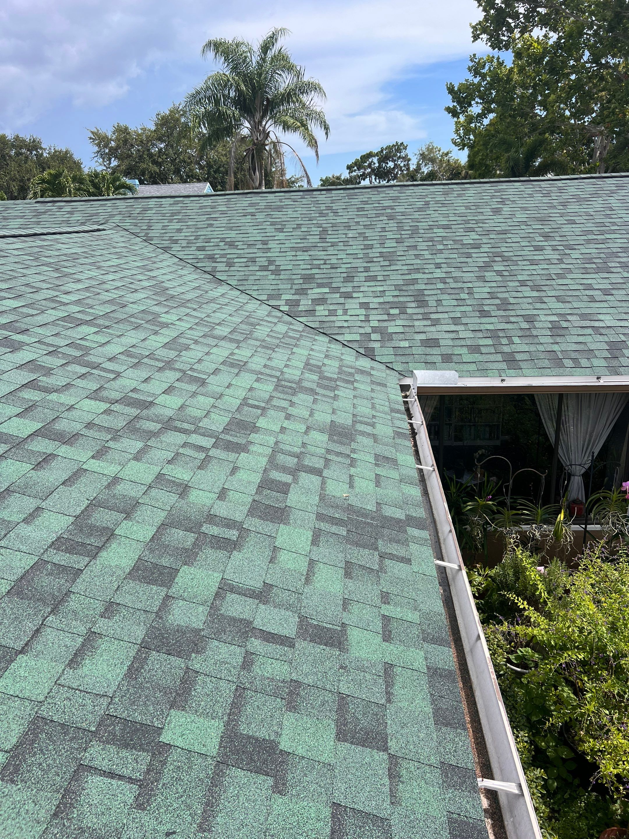 Project in St. Petersburg 33709 by Mitchell Roofing Company LLC 