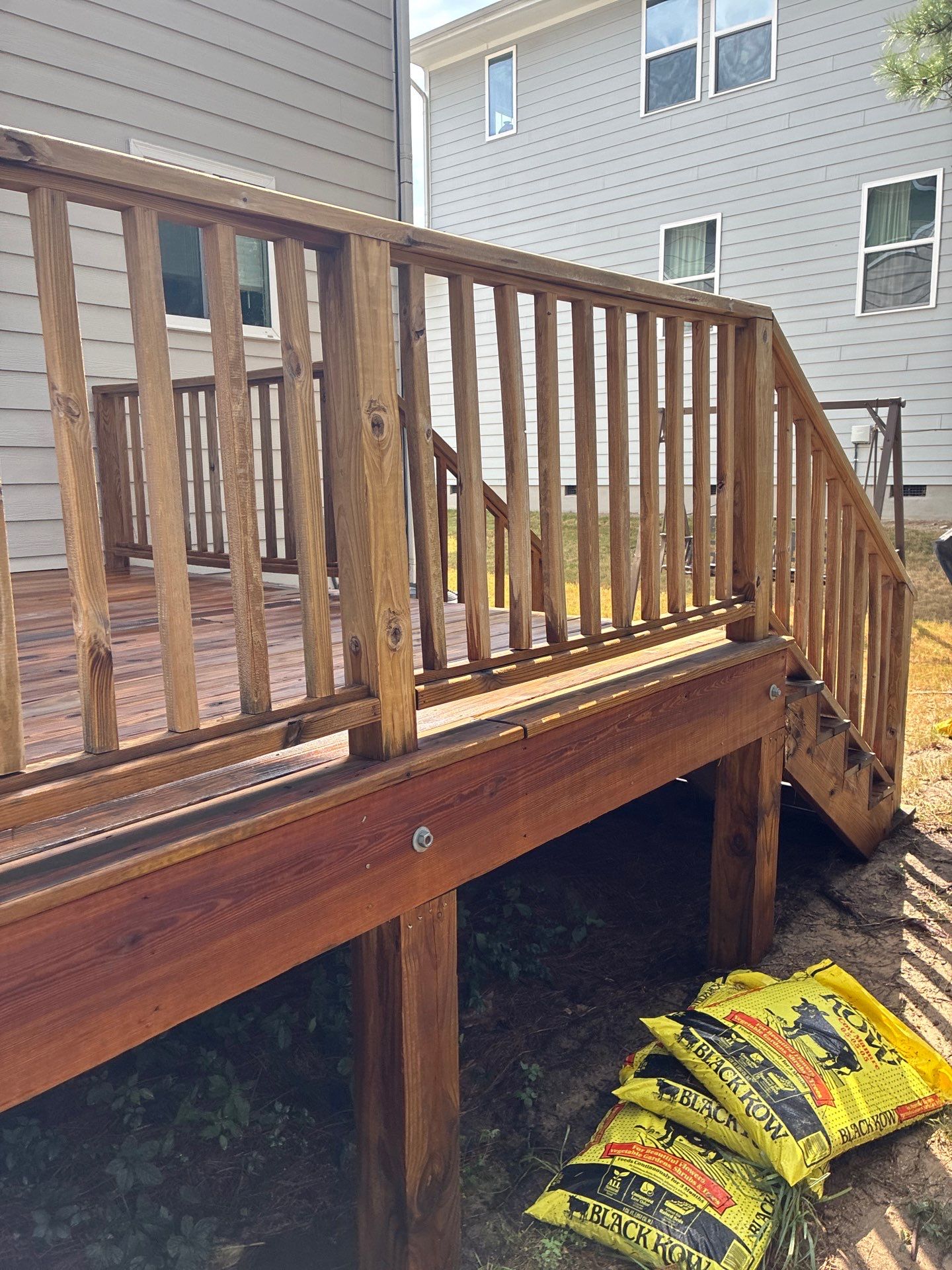 Deck using Wood Sealant by DuraSeal