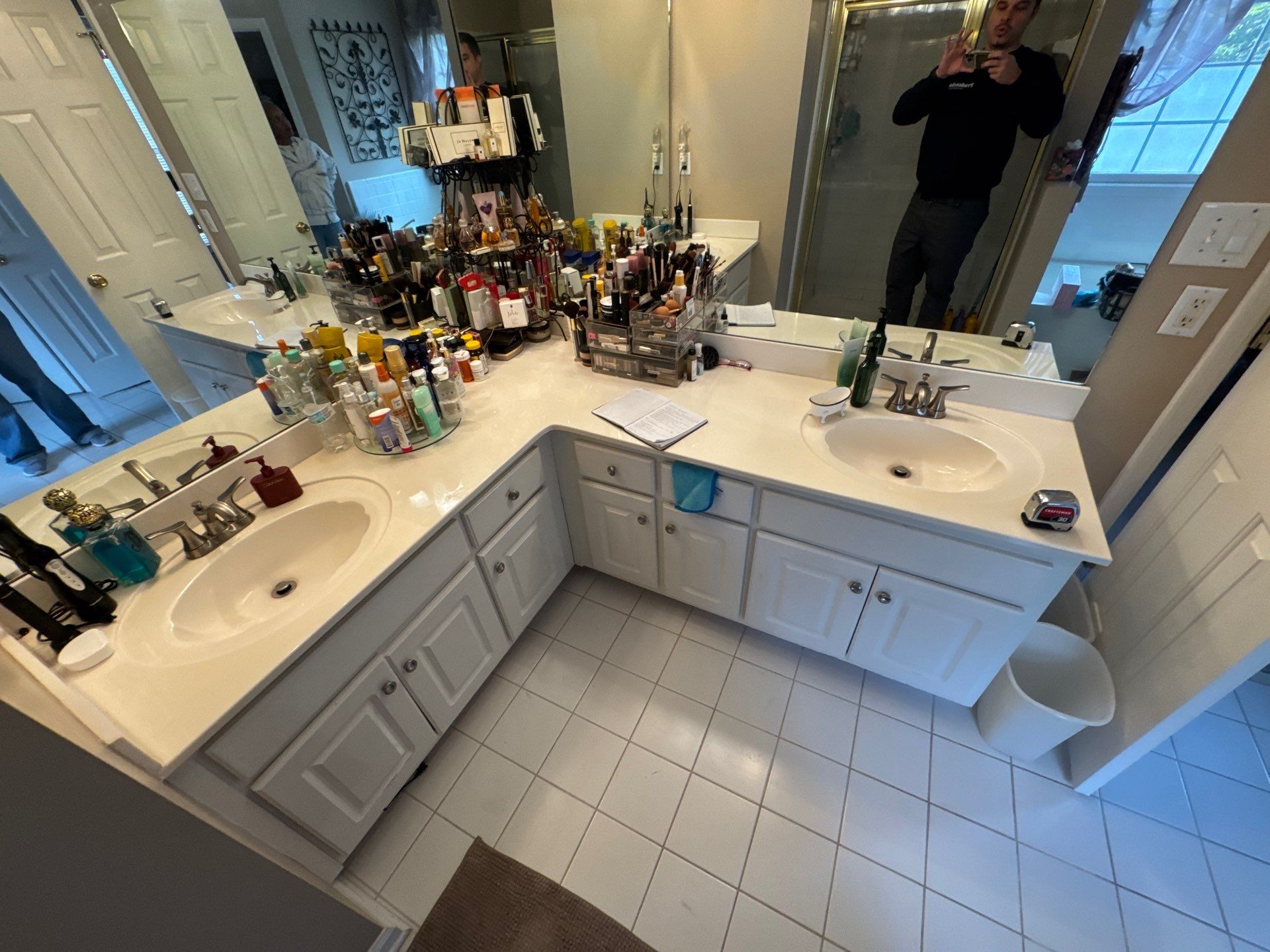 Master bathroom renovation by Prudencio