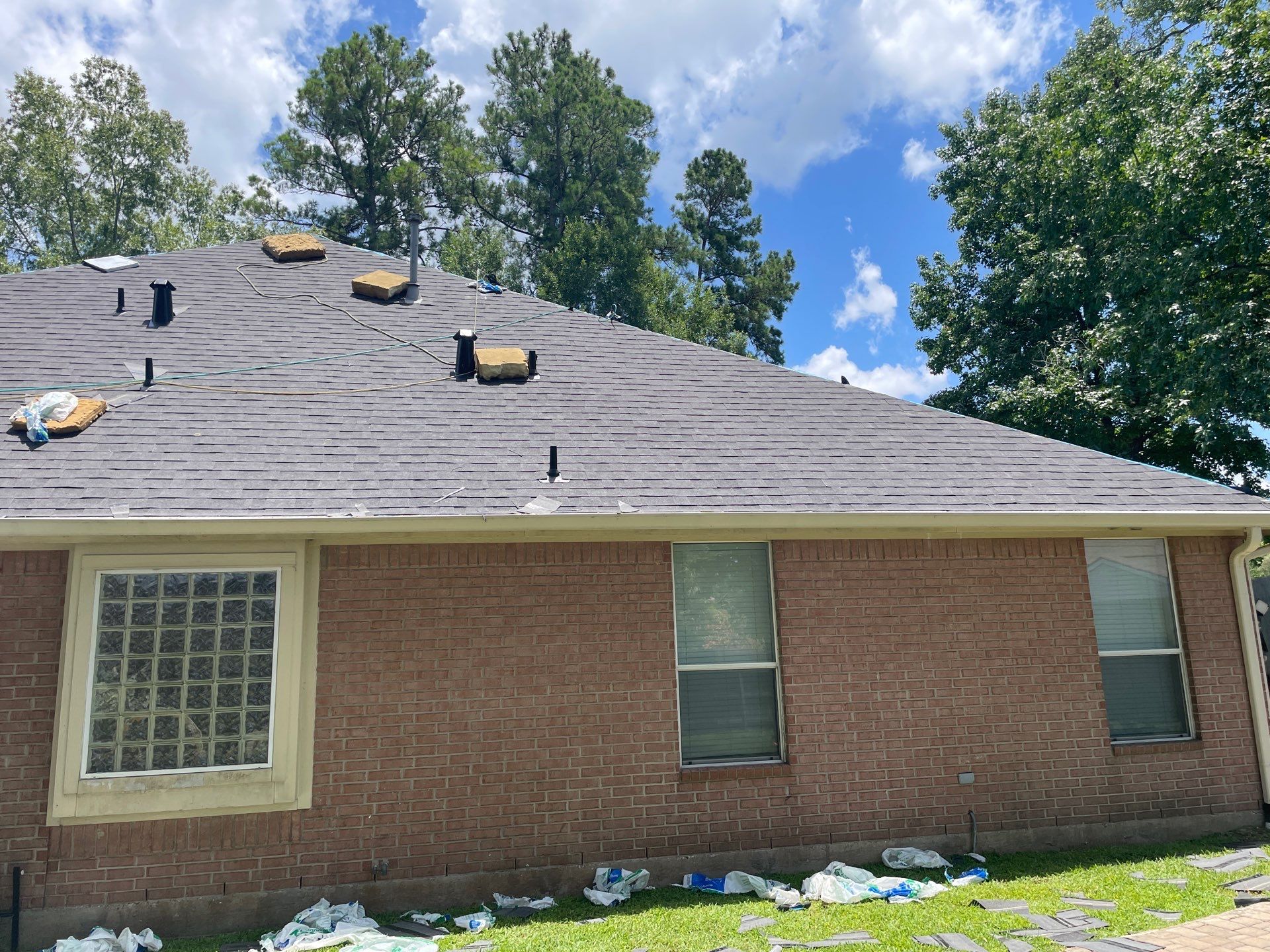 Malarkey Vista AR (Brilliant Black) - Porter, TX by GPRC