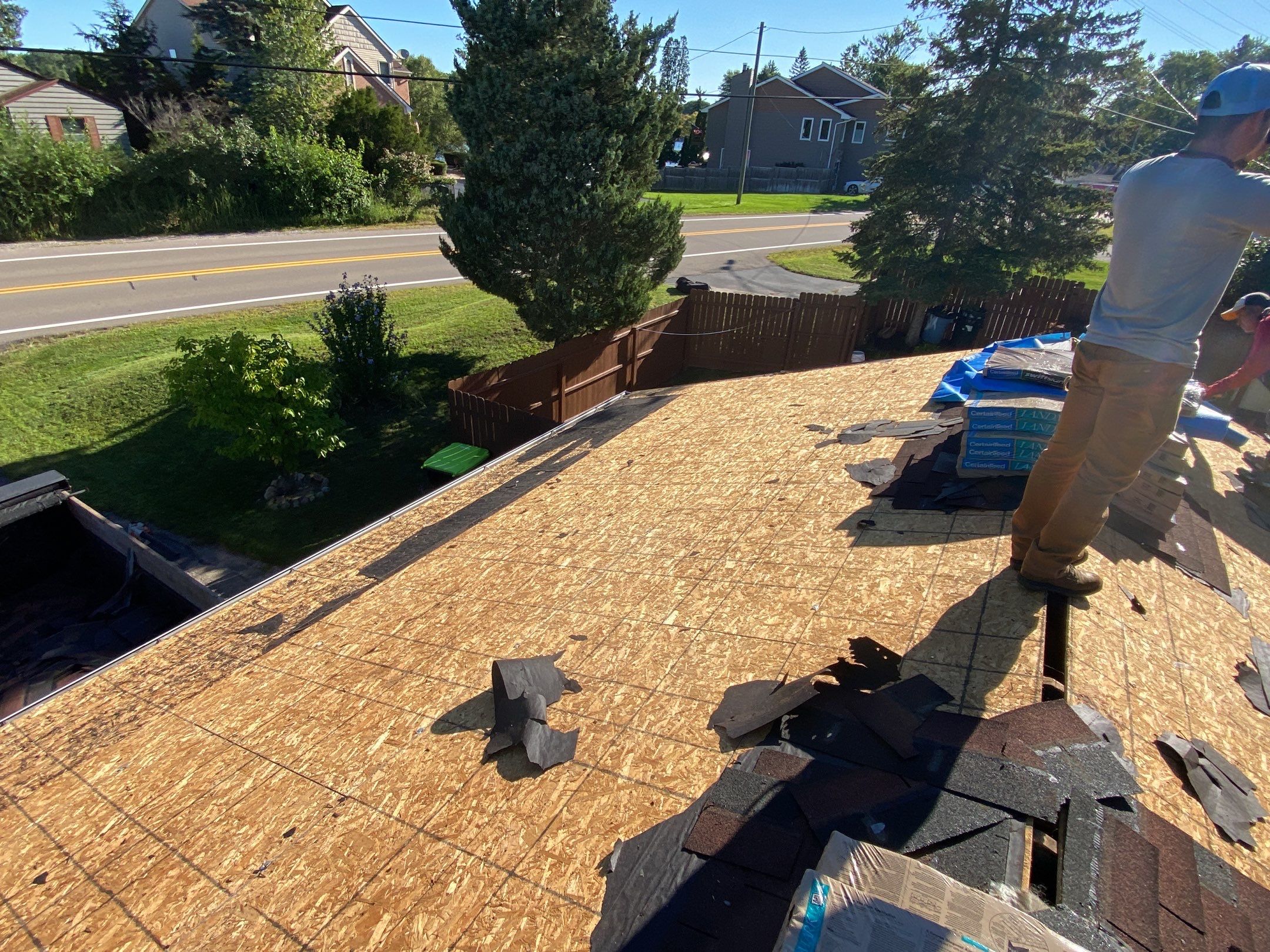 Roof Replacement using CertainTeed Landmark by 180 Contractors