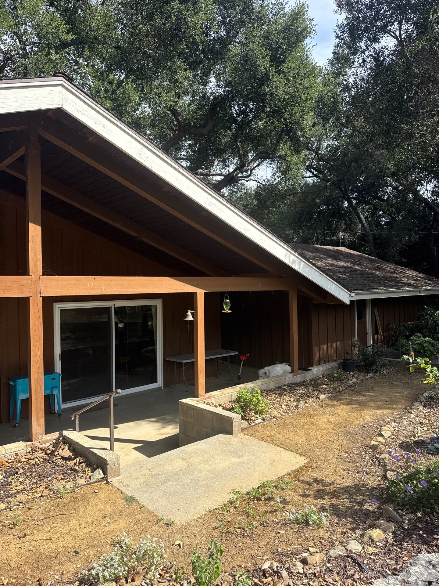 Jennifer's Exterior by Asis Painting Inc 