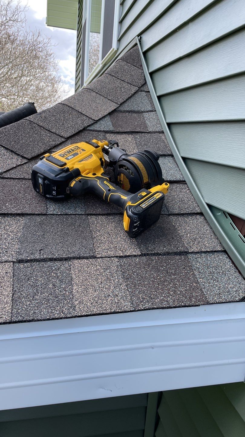Residential Roof, Siding and Windows by Acme Exteriors
