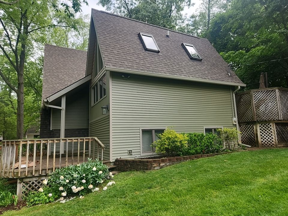 Siding Replacement using CertainTeed Restoration Classis D4 by 180 Contractors