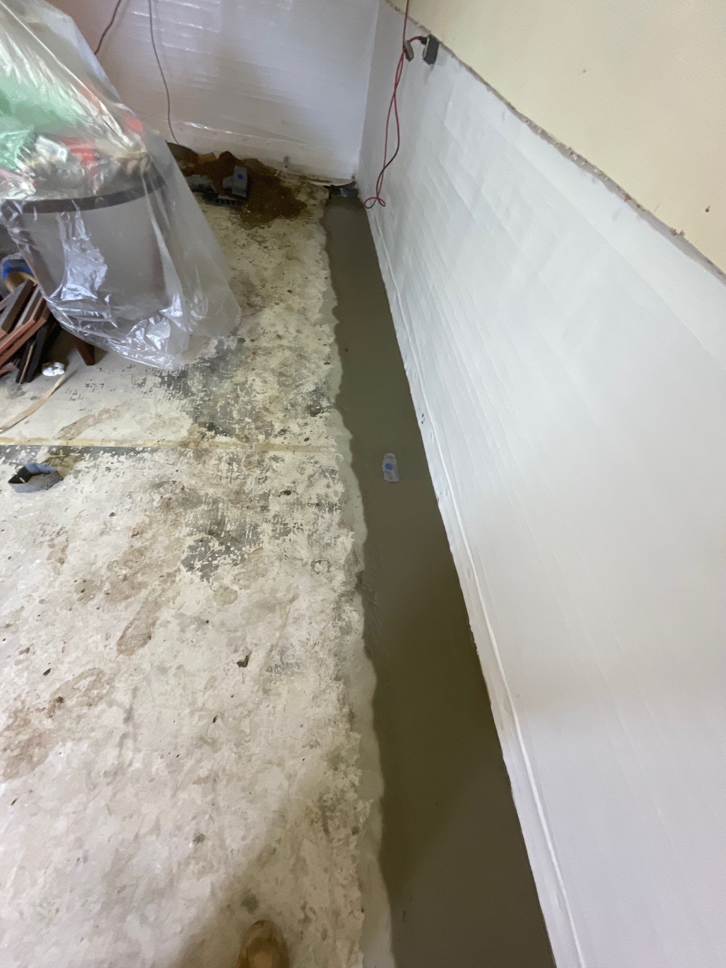 Crawl Space Interior/Exterior Waterproofing by Toledo Basement Repair 