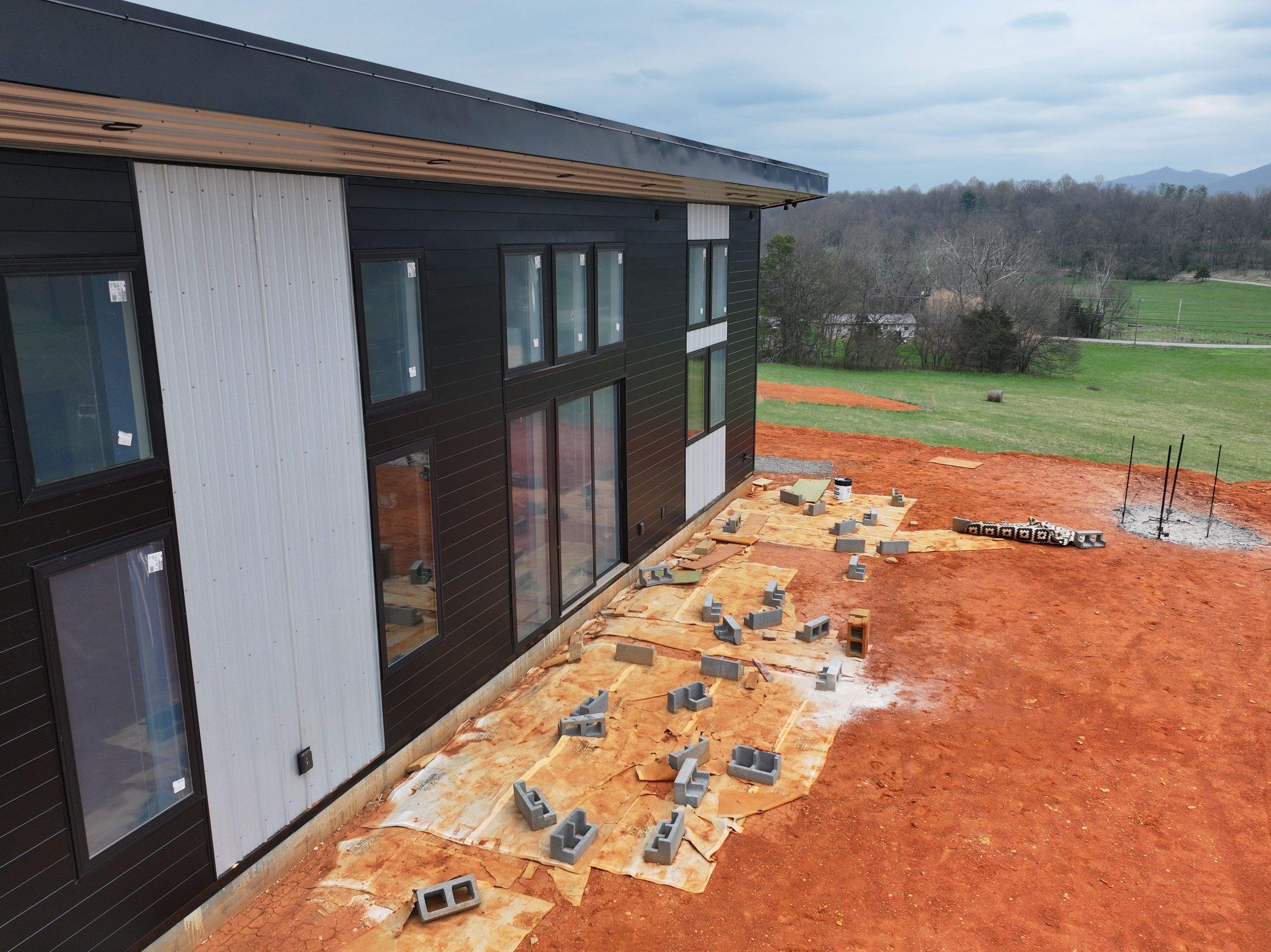 Titus Sr. Residence by Omnia Roofing