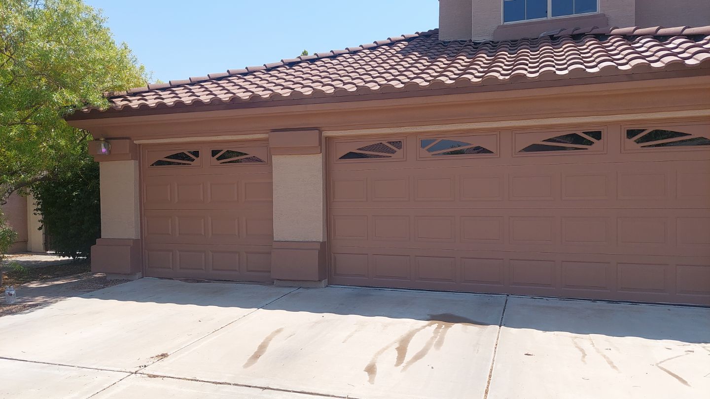 Exterior Painting - Gilbert by Crash of Rhinos Painting & Garage Floors