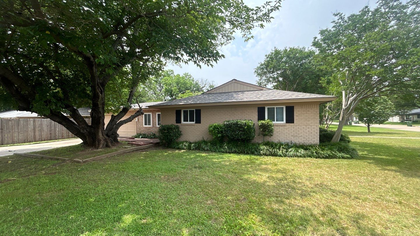 Residential Roofing Installation using IKO Dynasty Class 3 Shingles by Becker Roofing and Exteriors
