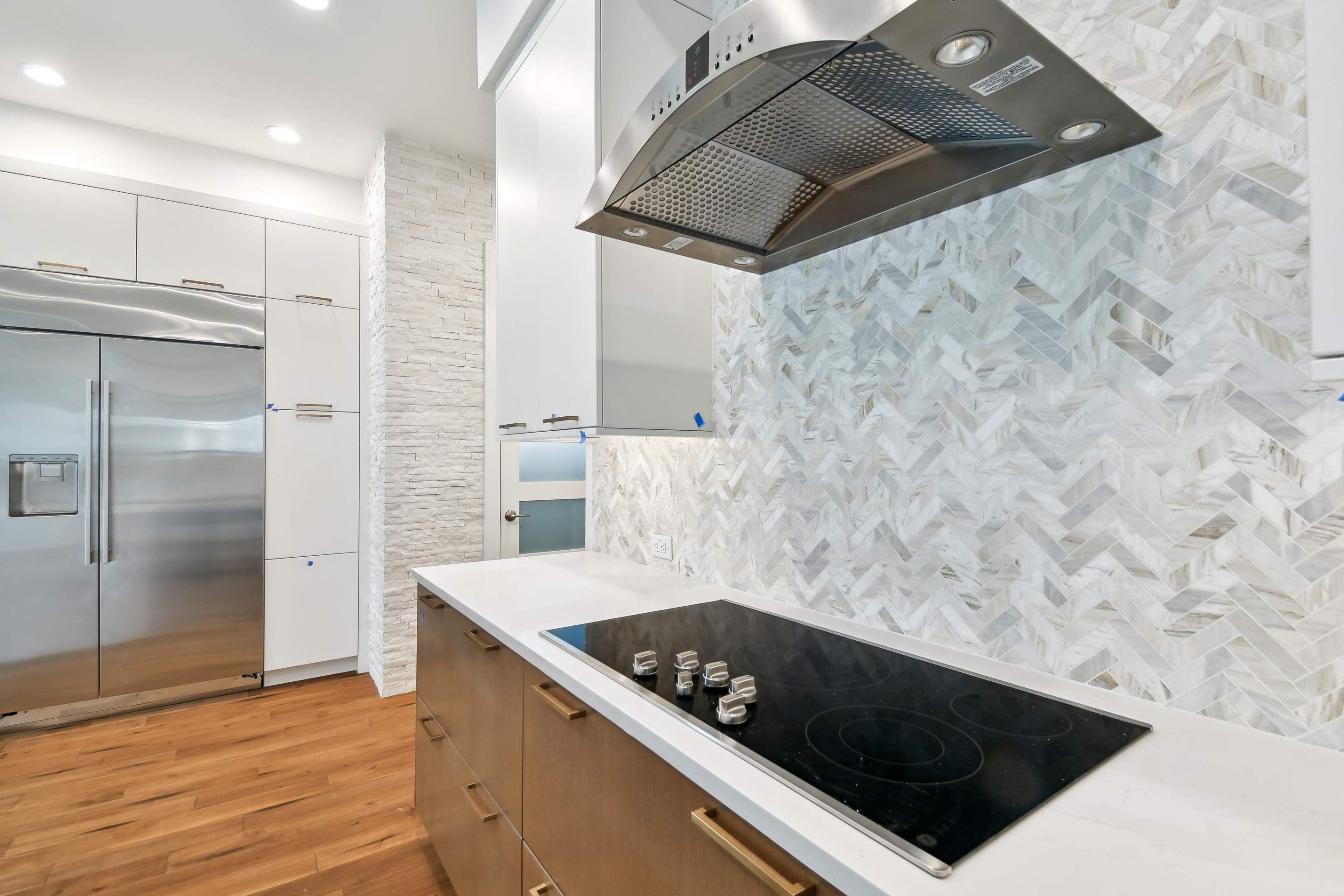 Coastal Soll II by Lyons Heritage Tampa, LLC