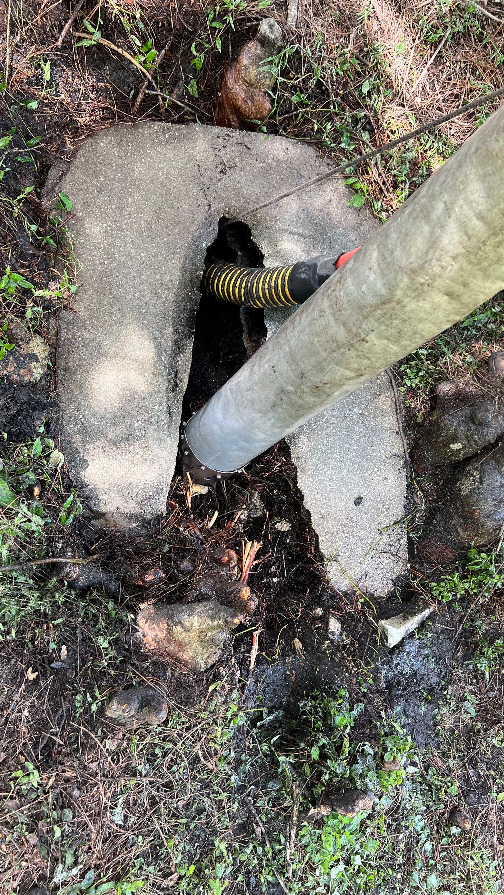 Apartment Complex Storm Water System Cleaning and Maintenance by APS Power & Water