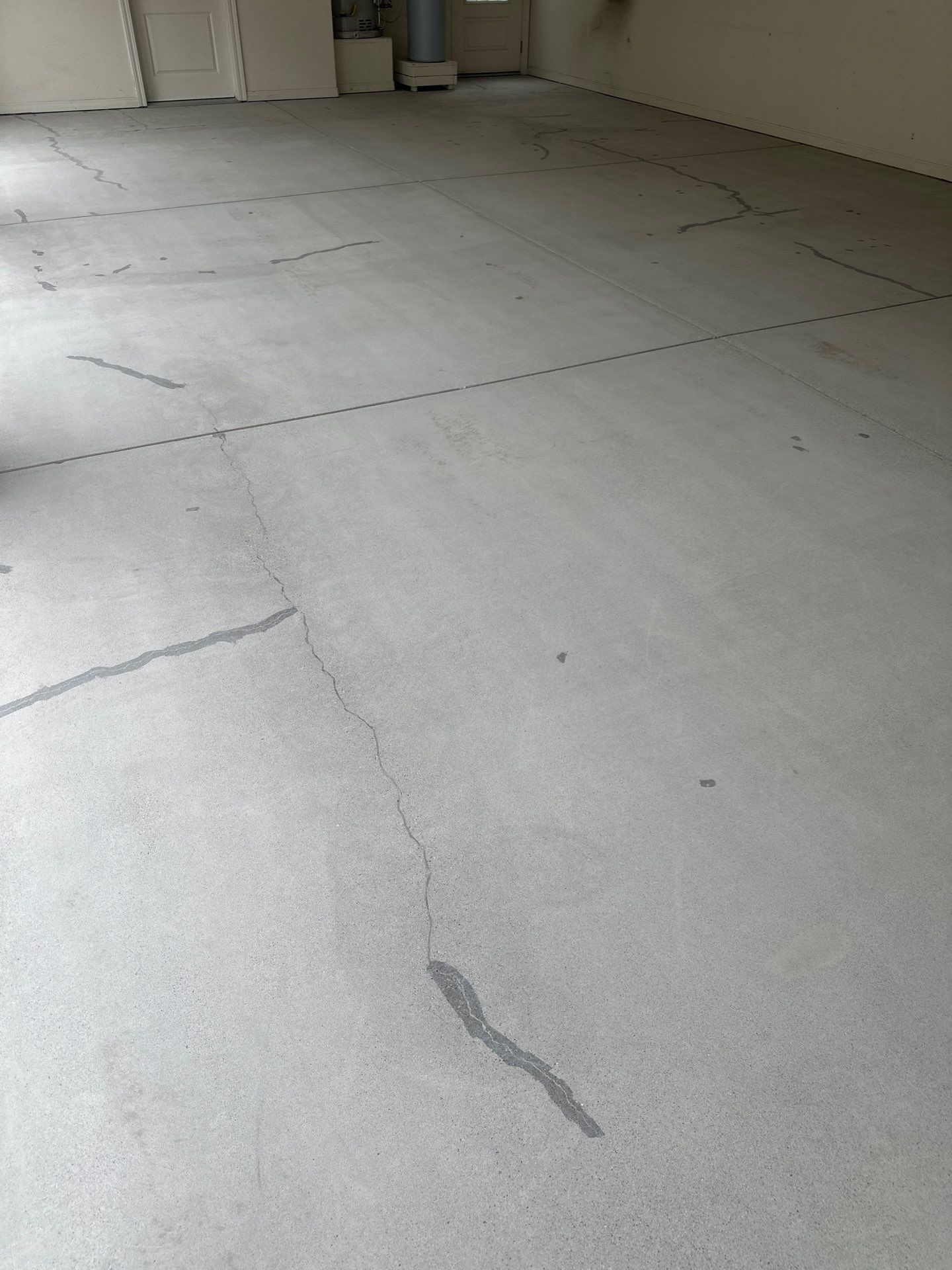 Tidal Wave Polyurea Garage Floor Coating in Arroyo Grande by MGP Coatings