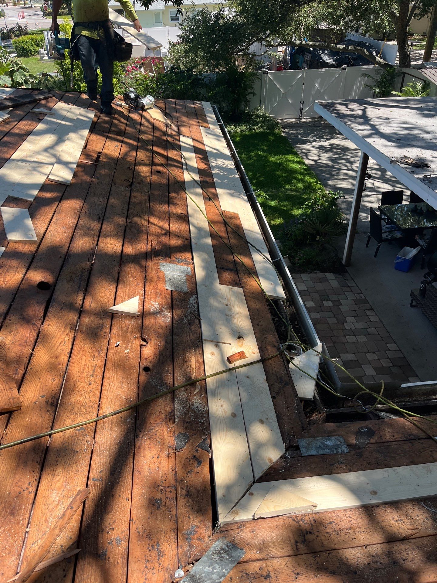 Project in St. Petersburg 33710 by Mitchell Roofing Company LLC 
