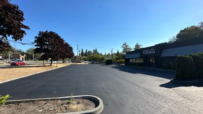 Brooklyn Bros Pizza | Sealcoating & Striping