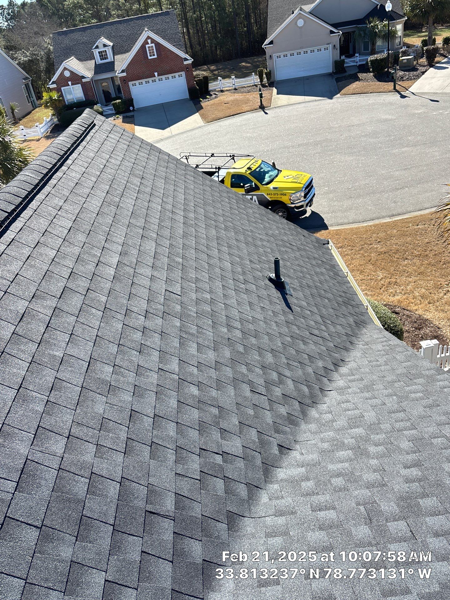 GAF HDZ - Charcoal by Linta Roofing