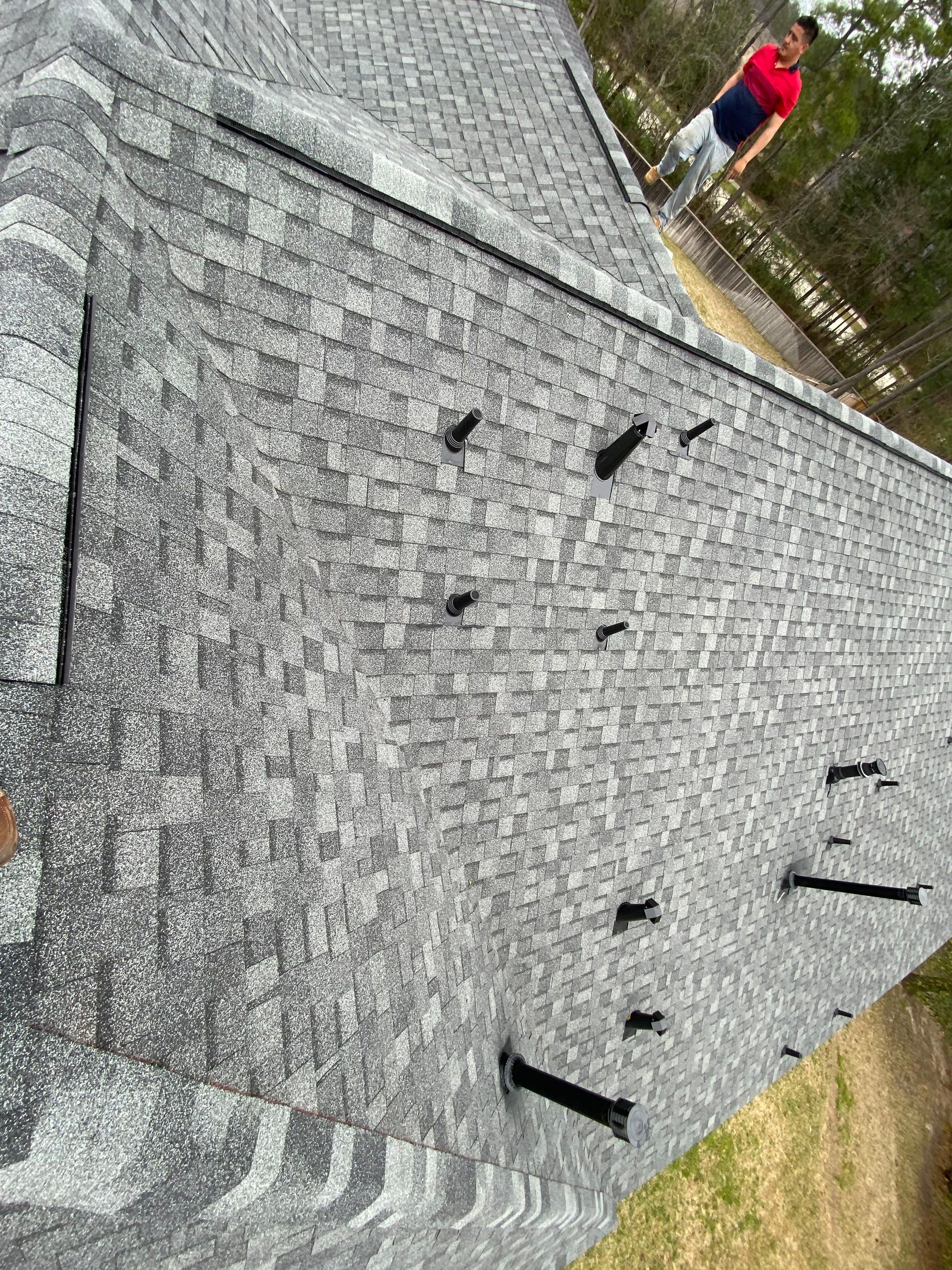 IKO Cambridge - Charcoal Gray by Elite Roofing LLC