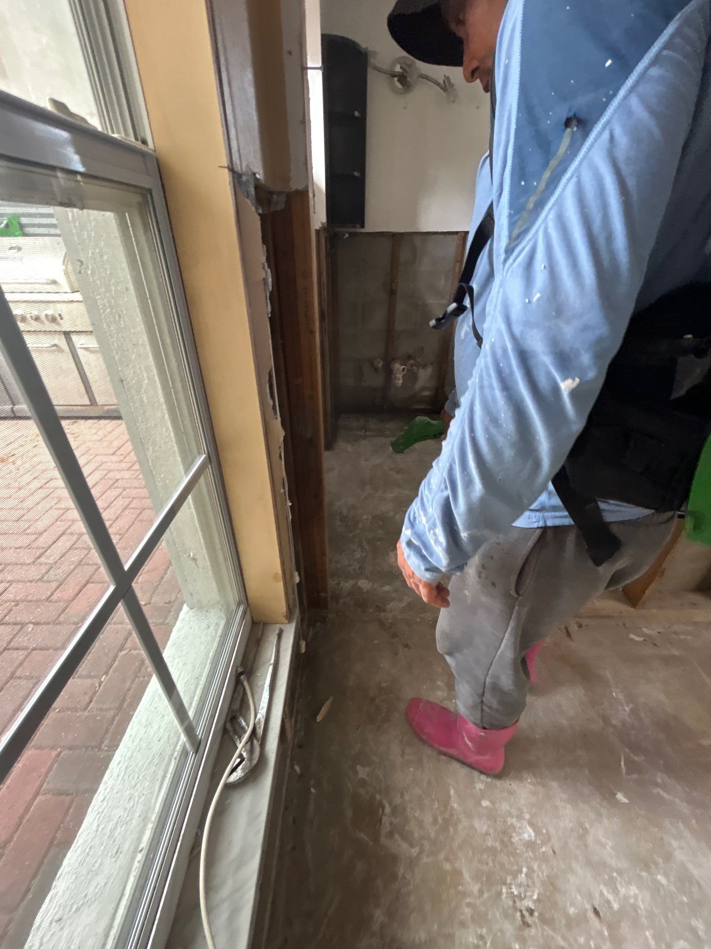 Mold Remediation + Reconstruction Bradenton by Ampm Restoration Services