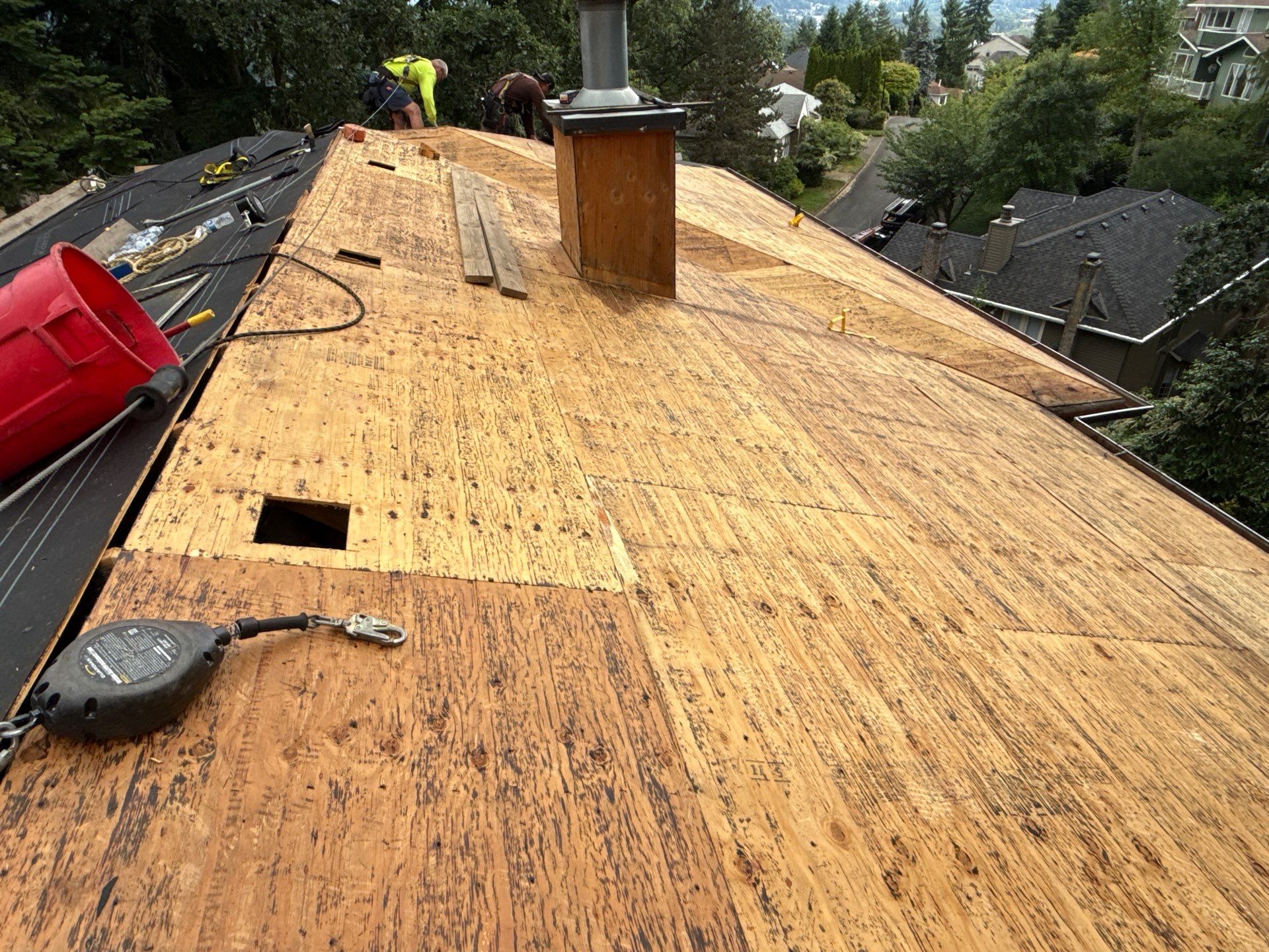 Project in West linn by Tom Leach Roofing
