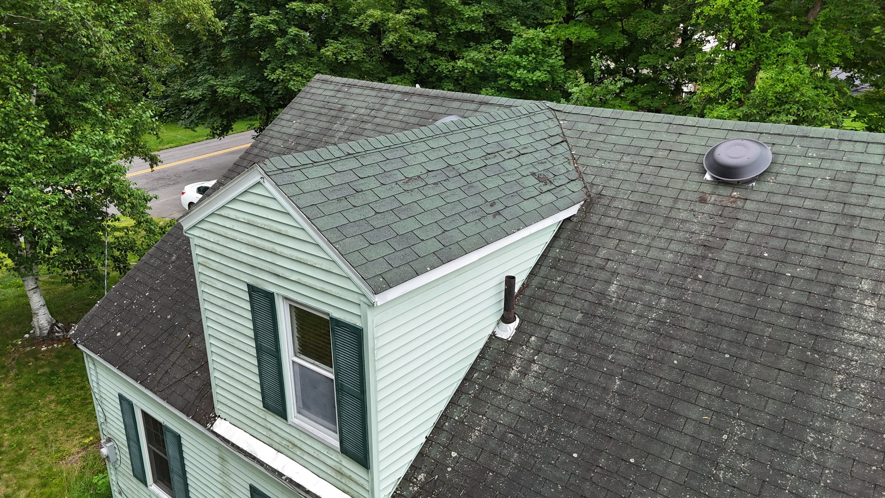 Roof Replacement, Lunenburg, MA by Mighty Dog Roofing of Greater Middlesex County