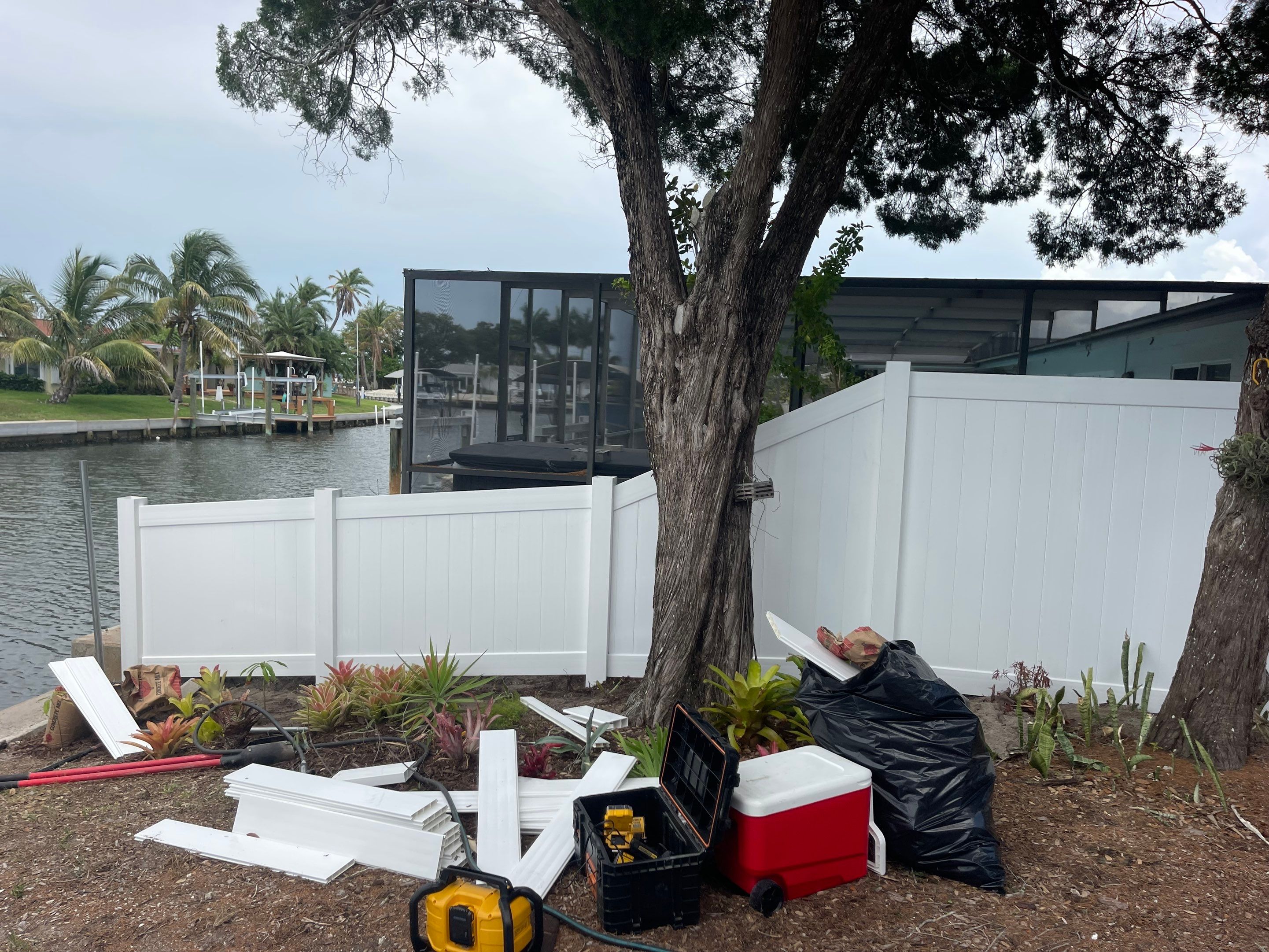 Bradenton, FL 6 ft. Tall White Vinyl Privacy Fence by Asap fence and gates, LLC