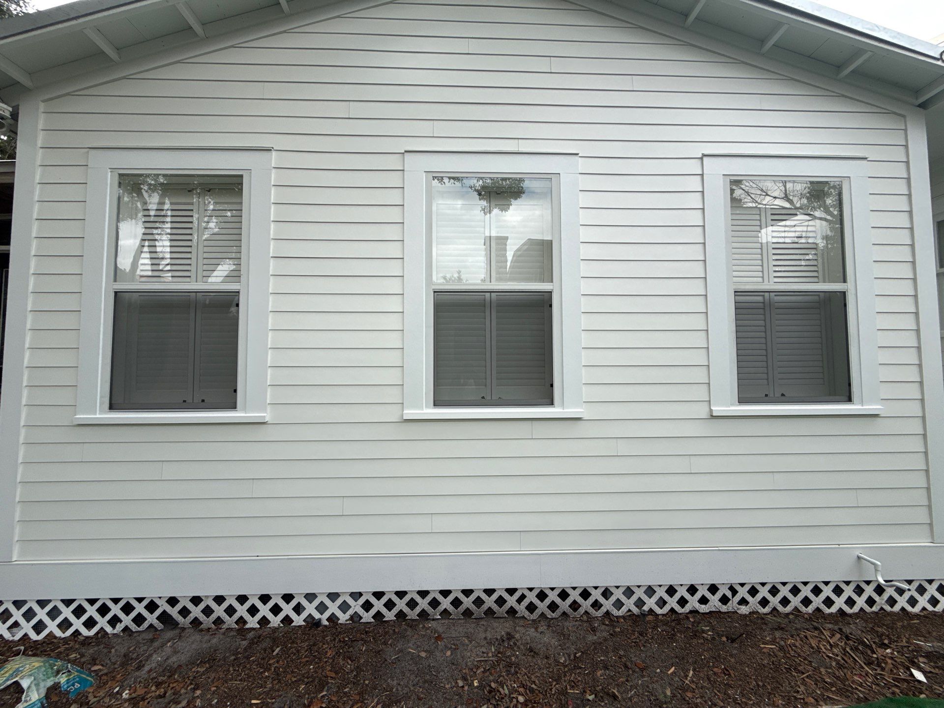 Harbor View Bungalow by Bayshore Exteriors