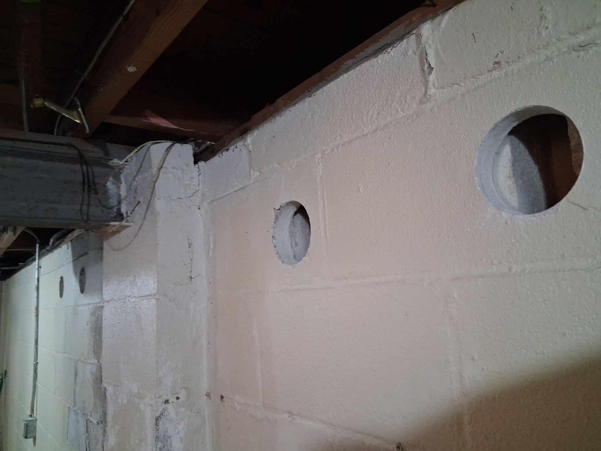 Wall Reinforcements and Repair by Toledo Basement Repair