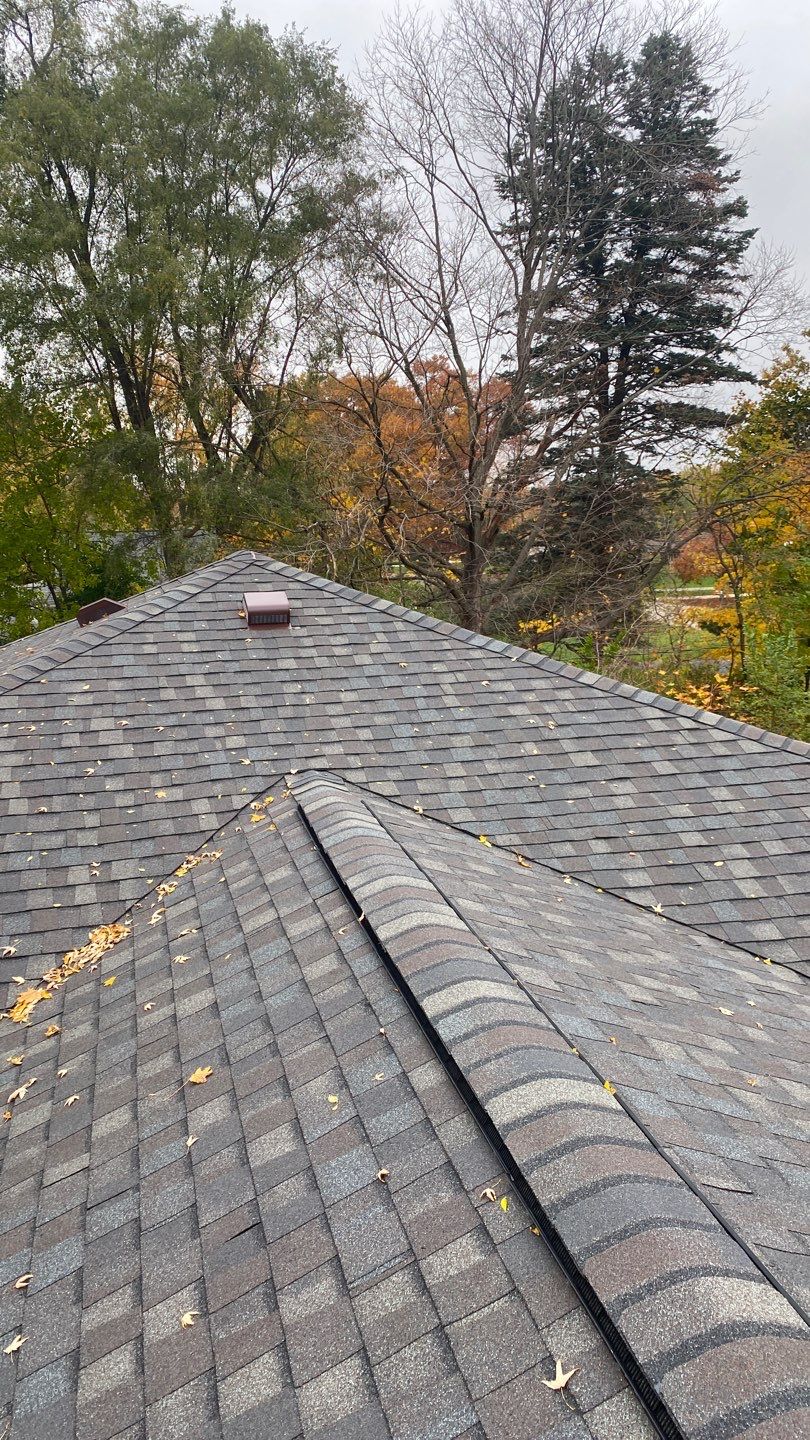 Roof Replacement using CertainTeed Landmark by 180 Contractors