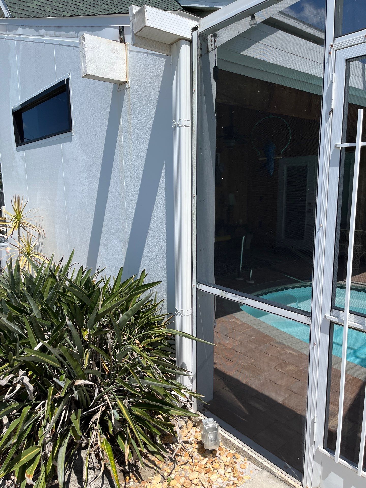 Replace gutter using Leaf Guard in Cape Coral FL by Gutter Professors