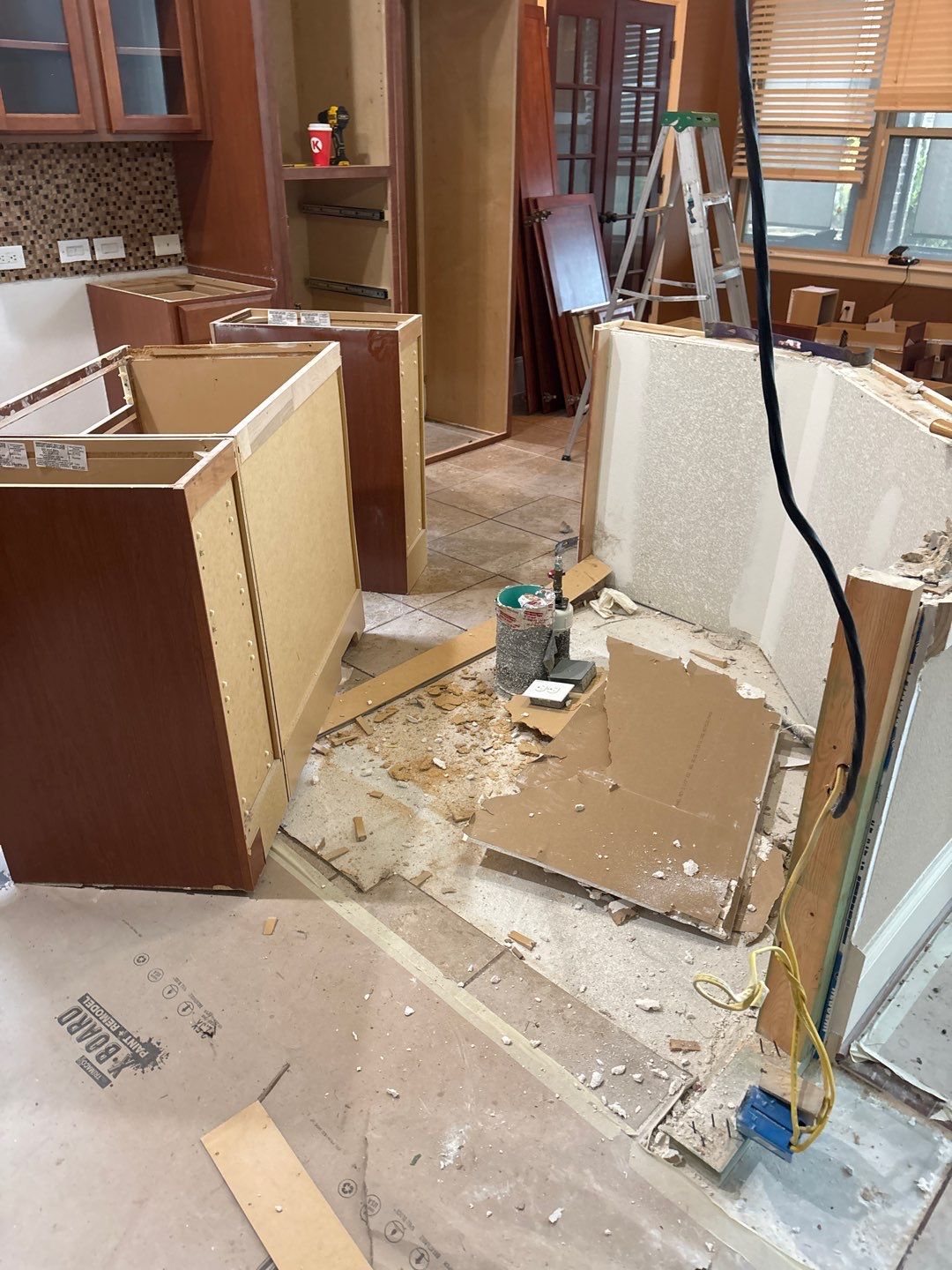 Kitchen Remodels That Inspire by L&T General Contractors and Restoration INC