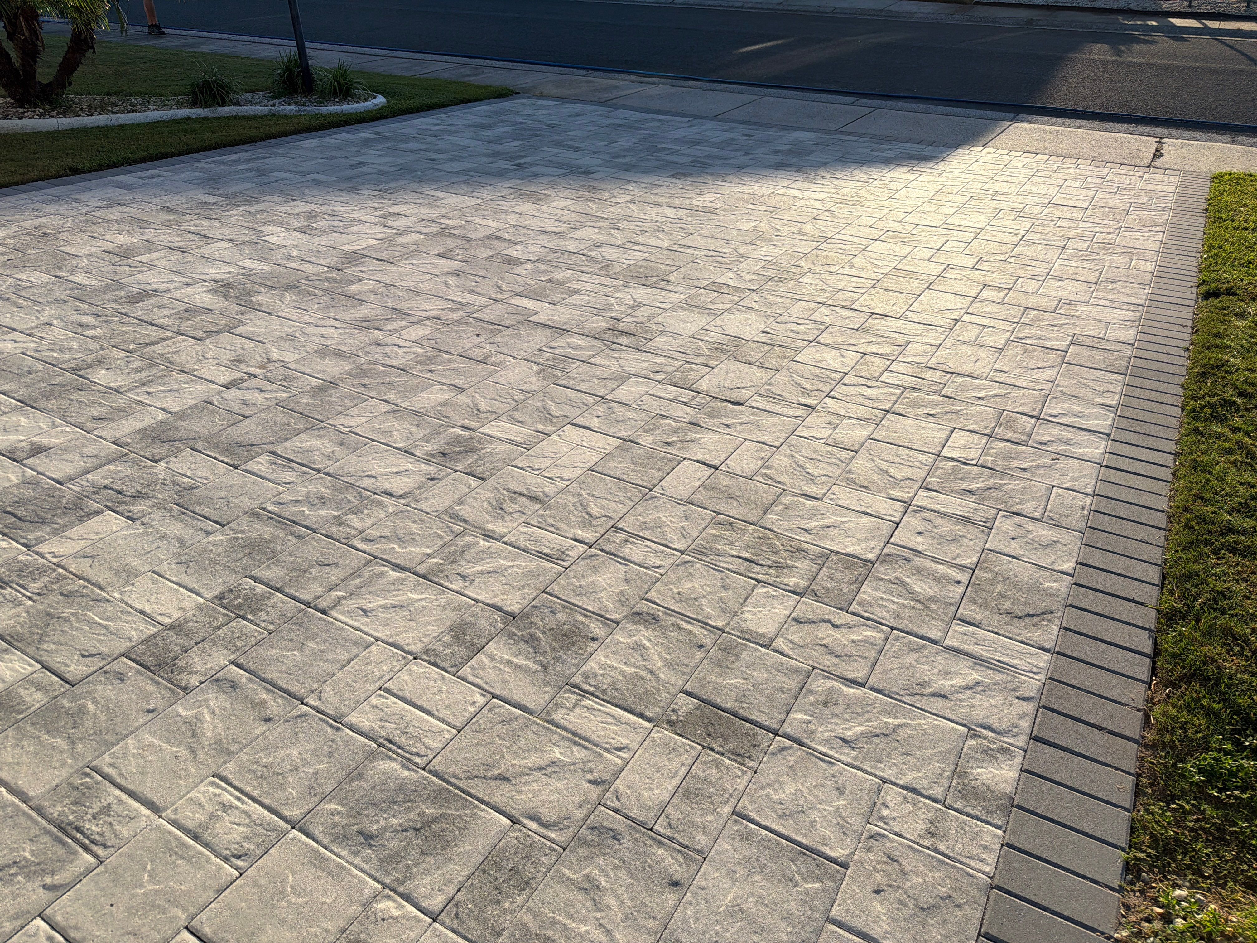 Sun City Center Paver Driveway and Porch Sealing by Supreme Paver Experts