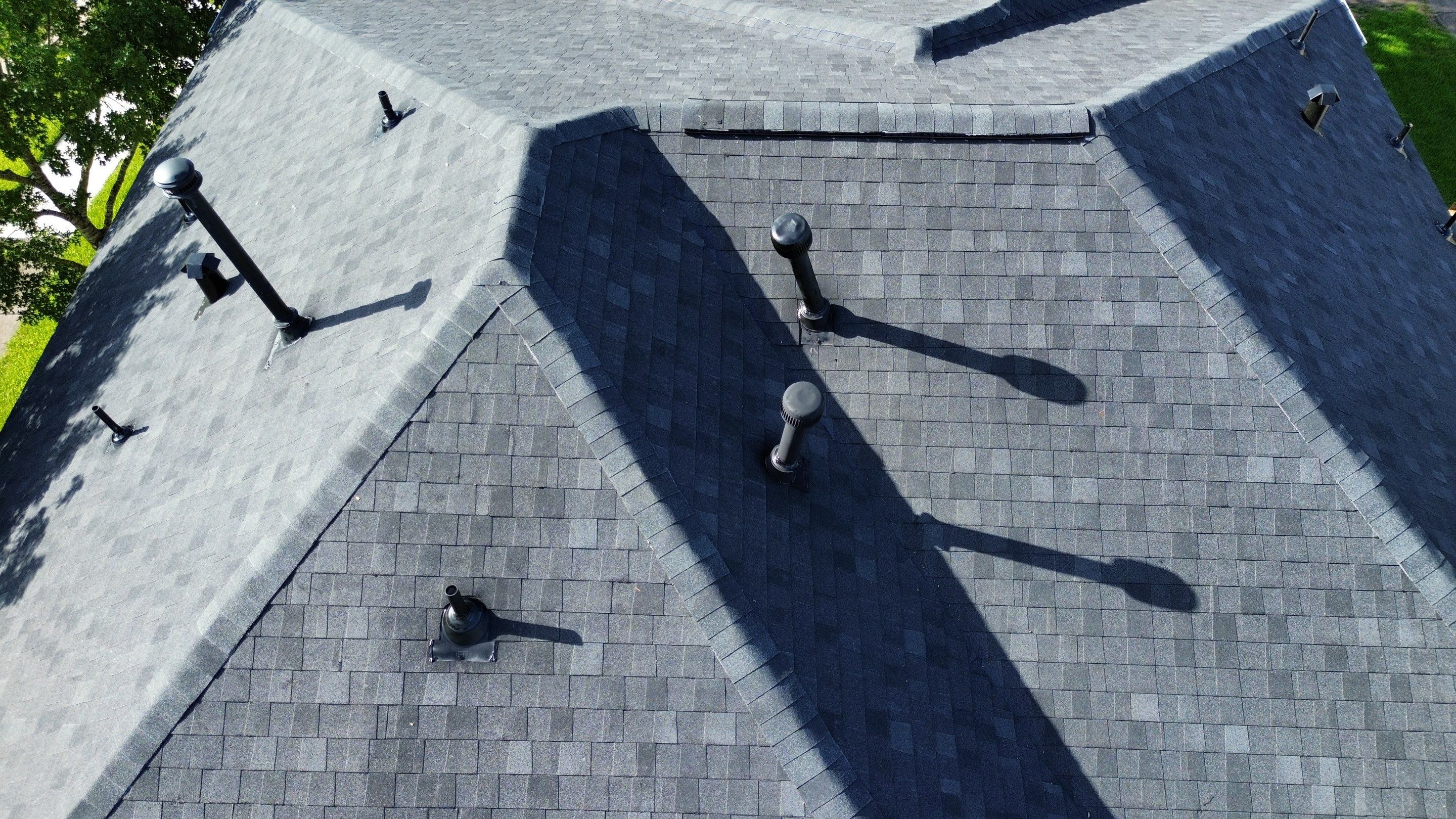 Pearland Roof Installation by Modern BYLT Roofing & Construction